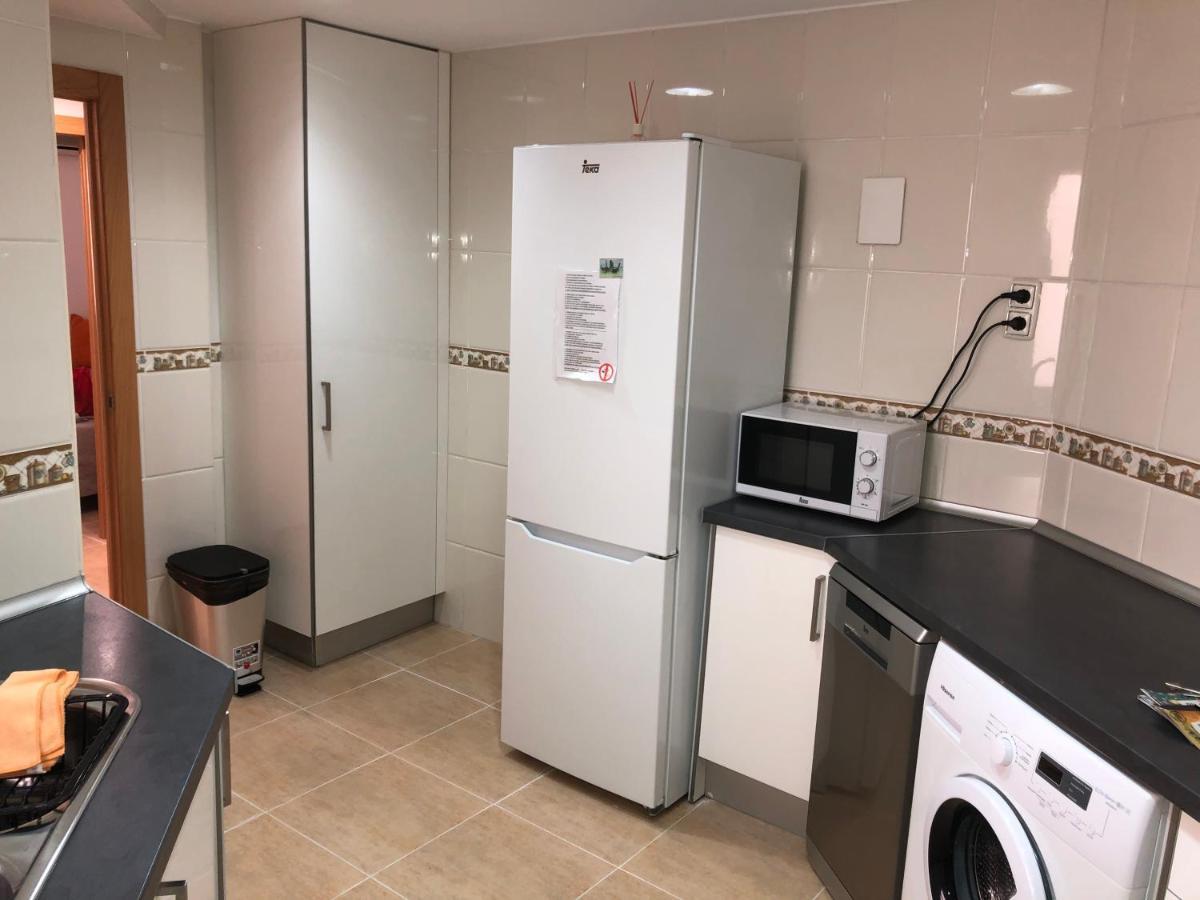 Calle Mora De Rubielos Appartement